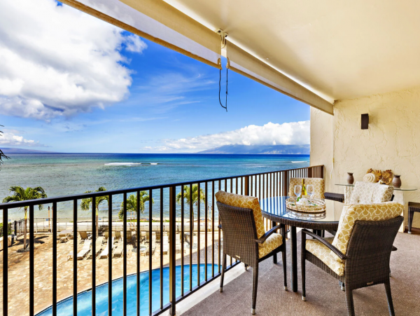 Oceanfront 2 Bedroom Condo with Great Views