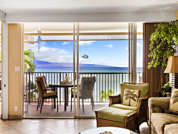 Oceanfront 2 Bedroom Condo with Great Views