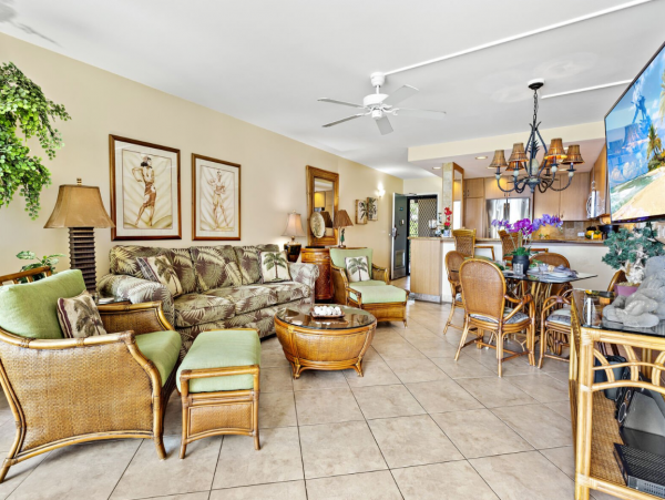 Oceanfront 2 Bedroom Condo with Great Views