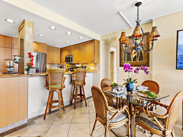 Oceanfront 2 Bedroom Condo with Great Views