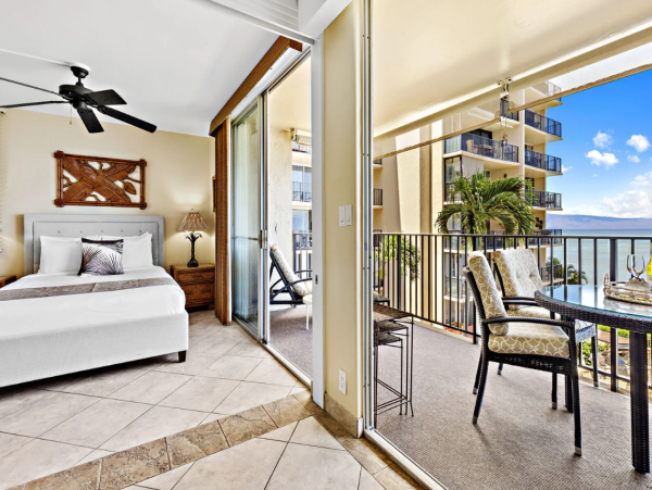 Oceanfront 2 Bedroom Condo with Great Views