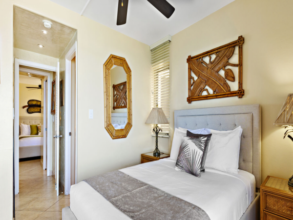 Oceanfront 2 Bedroom Condo with Great Views