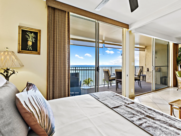 Oceanfront 2 Bedroom Condo with Great Views