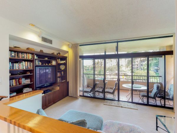 Ka’anapali Vacation Rental Maui Condo with Pool, Hot Tub & Beach Access