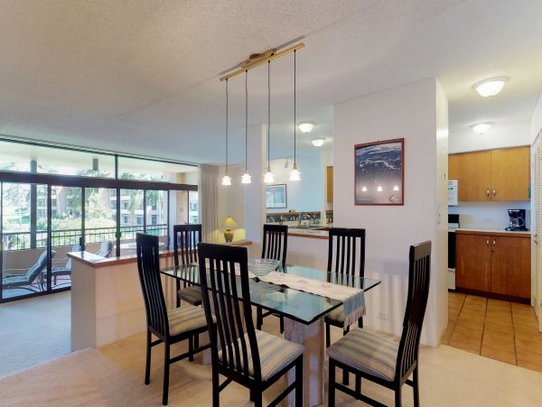 Ka’anapali Vacation Rental Maui Condo with Pool, Hot Tub & Beach Access