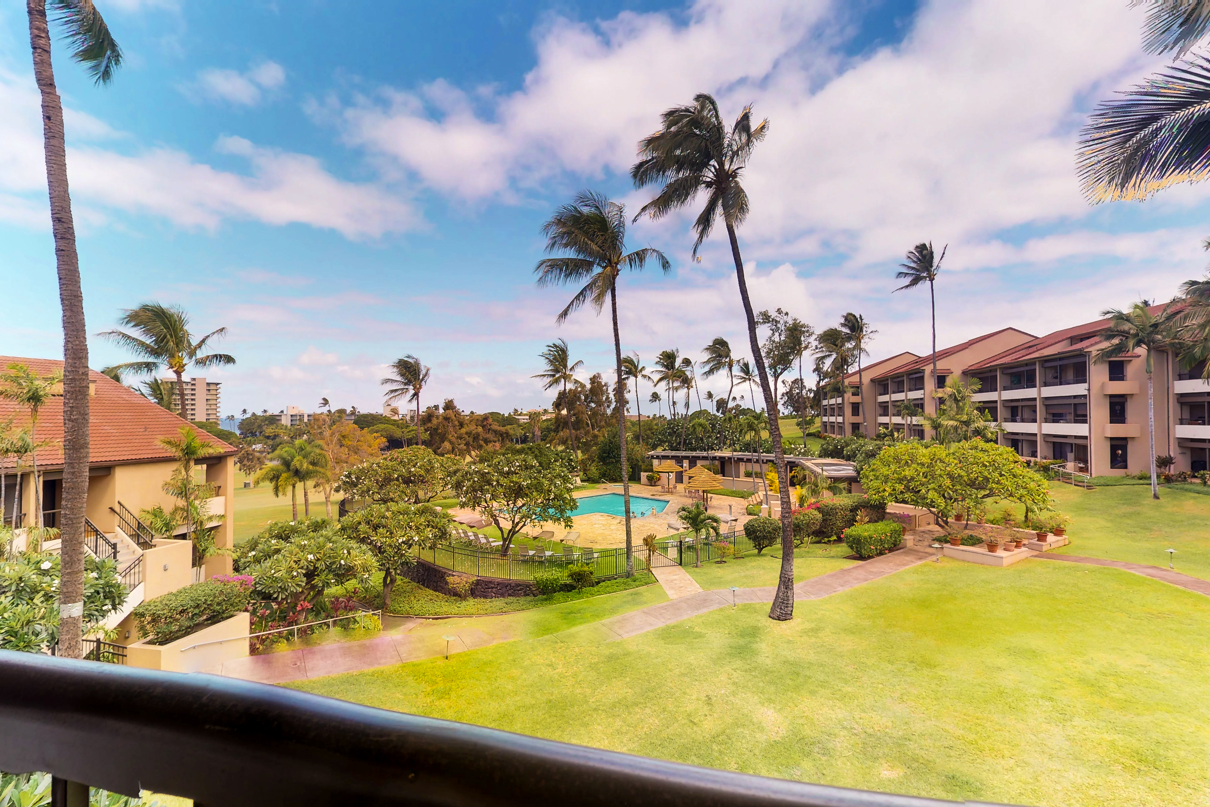 Ka’anapali Vacation Rental Maui Condo with Pool, Hot Tub & Beach Access