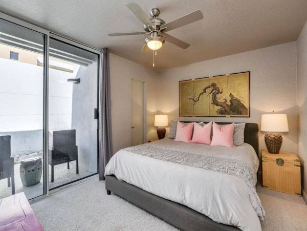 Palm Springs Five Bedroom Rental Home with Pool & Spa