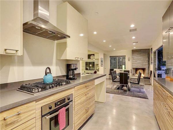 Palm Springs Vacation Pool Home Sleeps 10 Guests