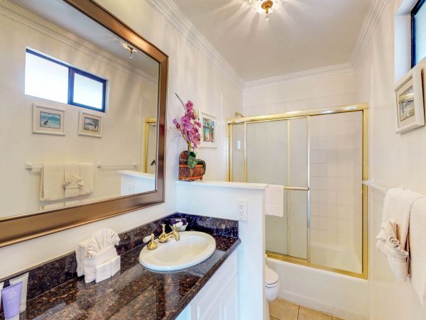 Kahana Condo 948770