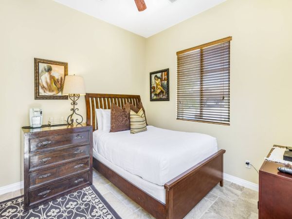 Elegant Three Bedroom La Quinta Vacation Rental Private Pool