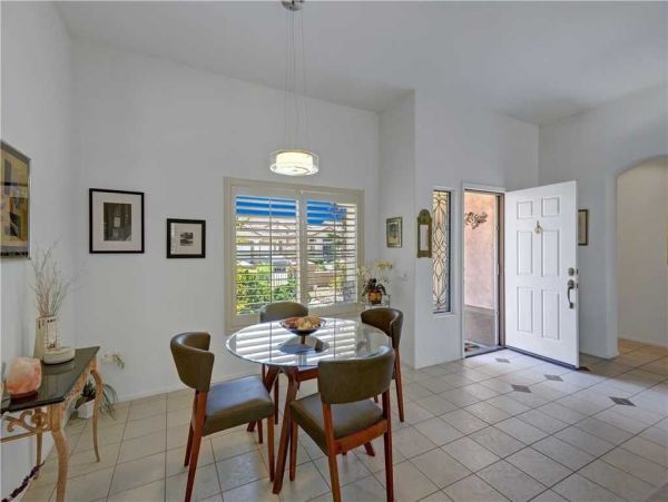 Palm Desert Home 948803