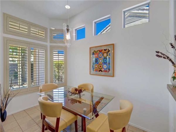 Palm Desert Home 948803