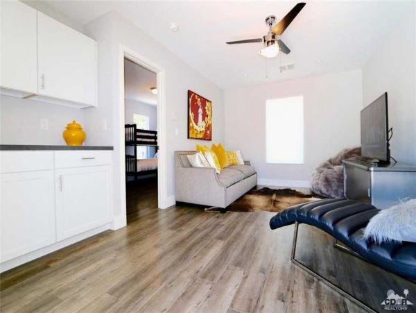 Palm Desert Home 948804