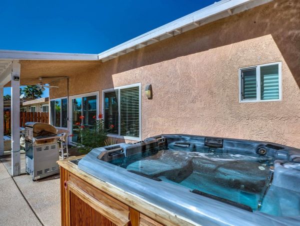 Palm Desert Home 948806