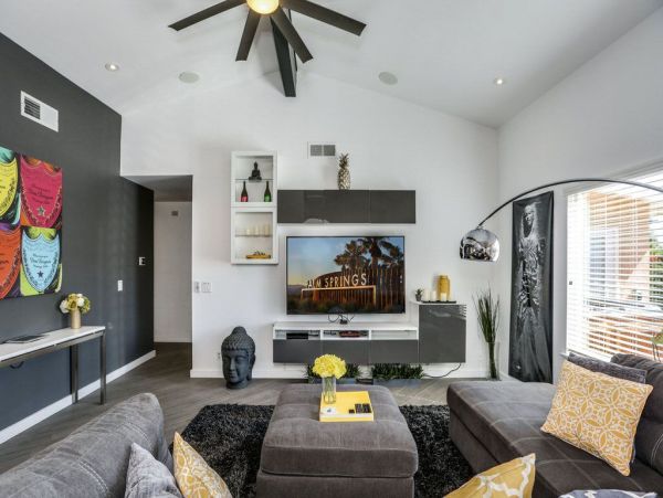 Palm Desert Home 948806