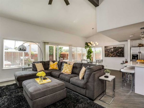 Palm Desert Home 948806