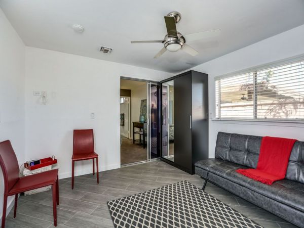Palm Desert Home 948806