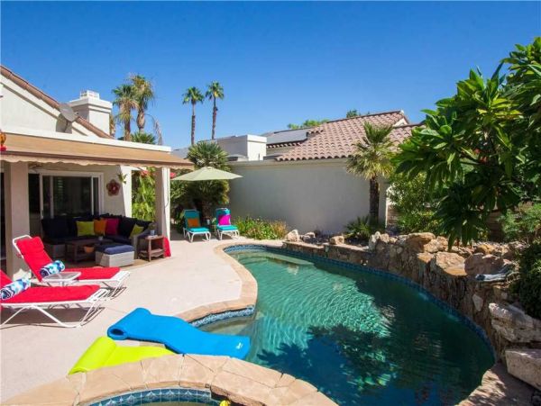 Palm Desert Home 948807