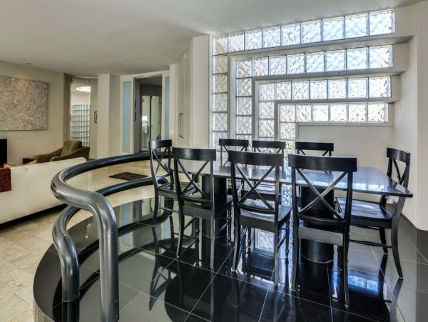 Palm Desert Home 948813