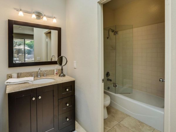 Palm Desert Home 948813