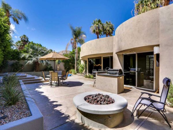 Palm Desert Home 948813