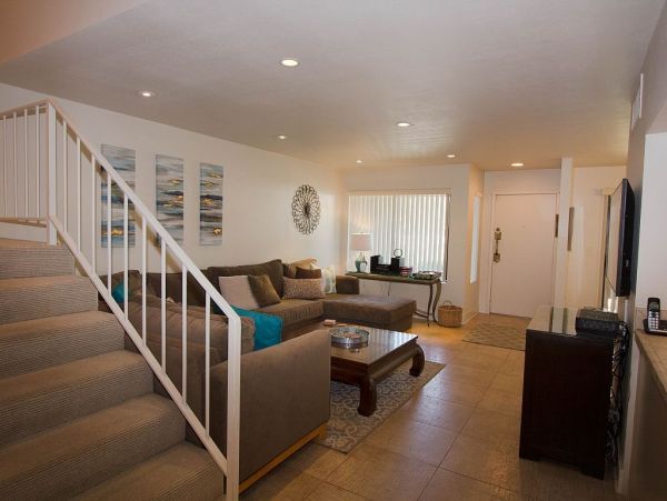 Palm Desert Home 948815