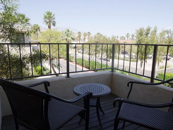 Palm Desert Home 948815