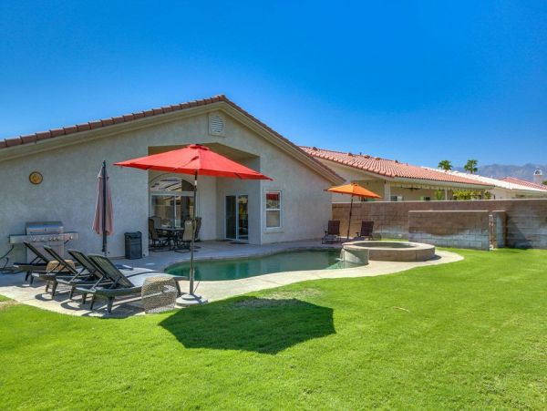 Palm Desert Home 948818