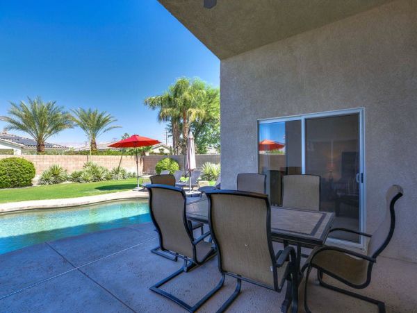 Palm Desert Home 948818