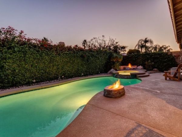 Palm Desert Home 948821