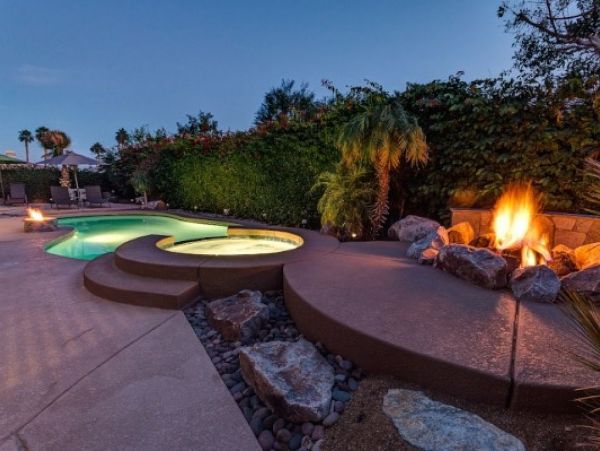 Palm Desert Home 948821