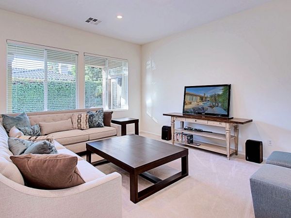 Palm Desert Home 948821