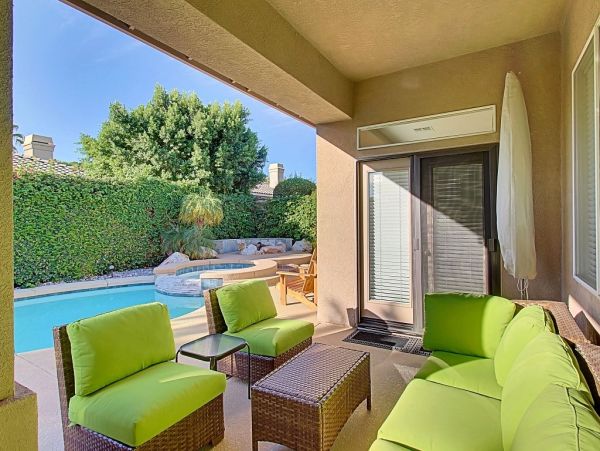 Palm Desert Home 948821