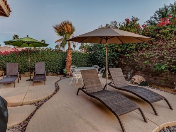 Palm Desert Home 948821