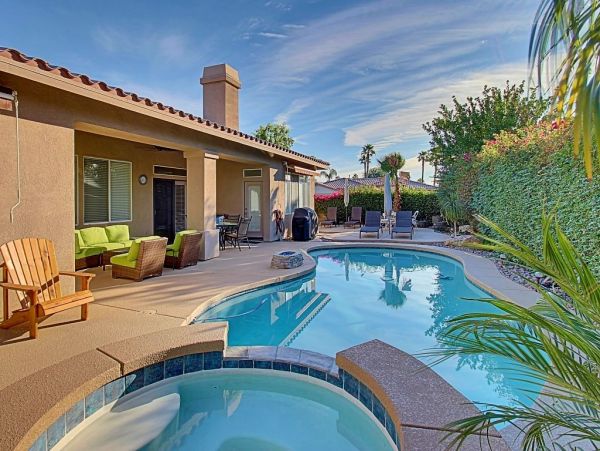 Palm Desert Home 948821