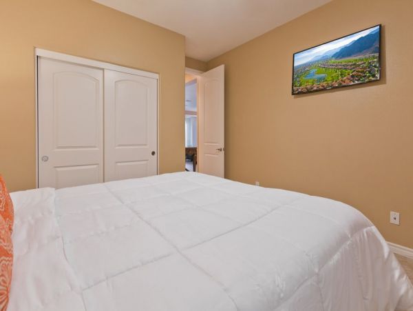 Palm Desert Home 948824