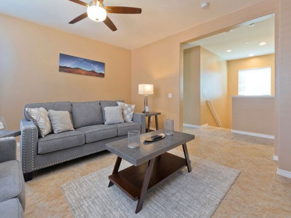 Palm Desert Home 948824