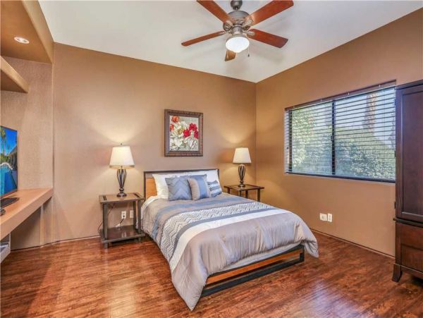 3 Bedroom Home Outdoor Terrace and Pool & Spa in Palm Desert
