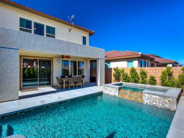 Palm Desert Home 948829