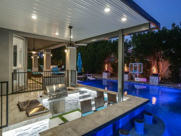 Palm Desert Home 948833
