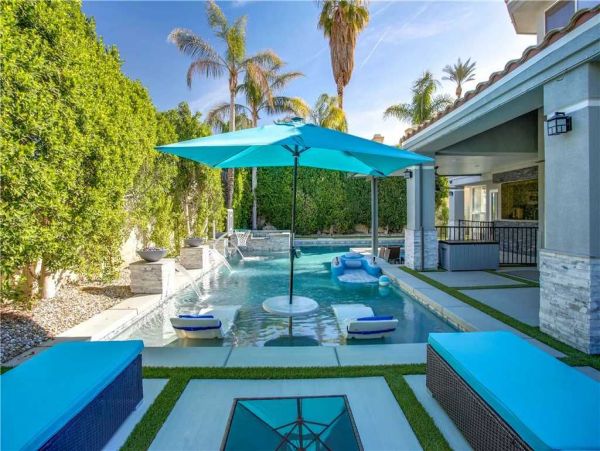 Palm Desert Home 948833