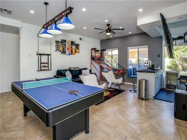 Palm Desert Home 948833