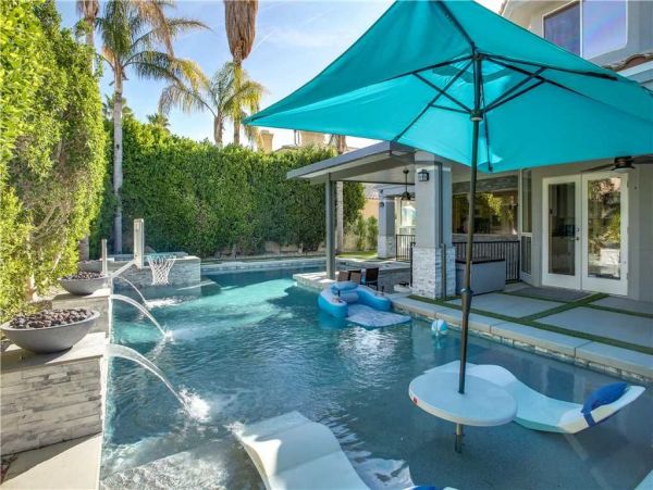 Palm Desert Home 948833