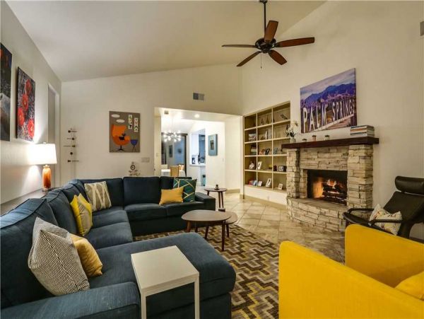 Palm Springs Home 948834