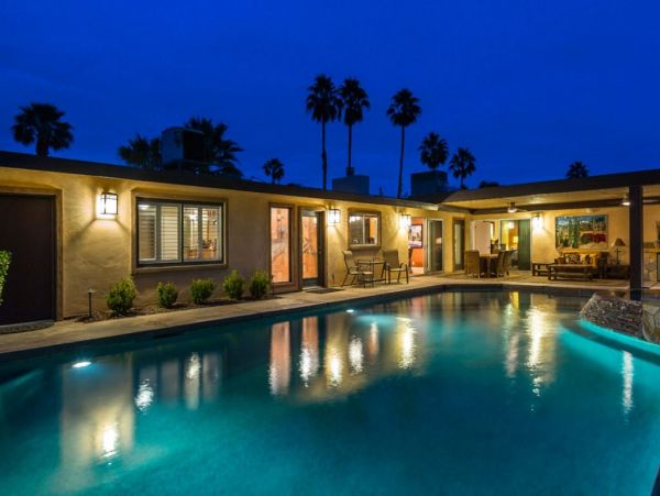 Palm Springs Home 948838