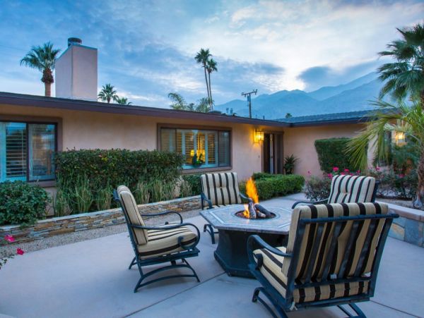 Palm Springs Home 948838