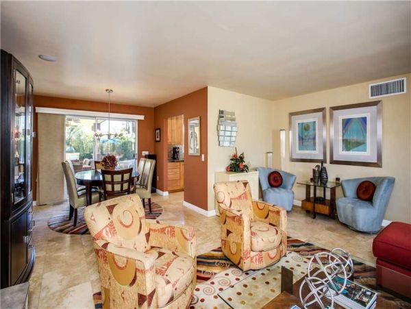 Palm Springs Home 948838