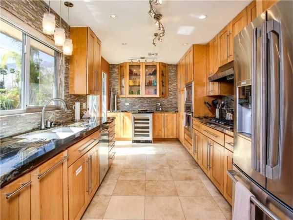 Palm Springs Home 948838