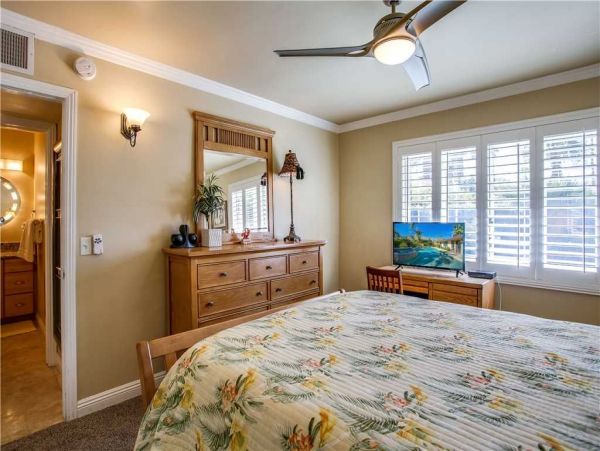 Palm Springs Home 948838