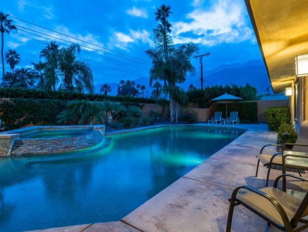 Palm Springs Home 948838